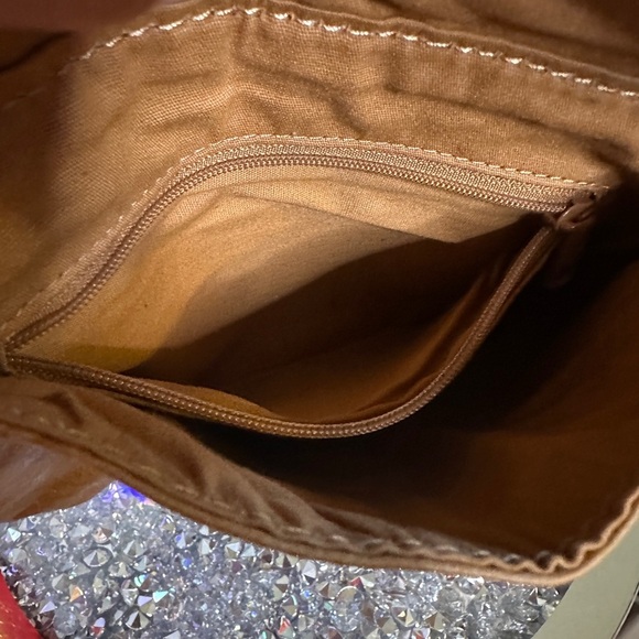 Vintage Fossil Small Leather Brown Flap Snap Crossbody. - Picture 5 of 6